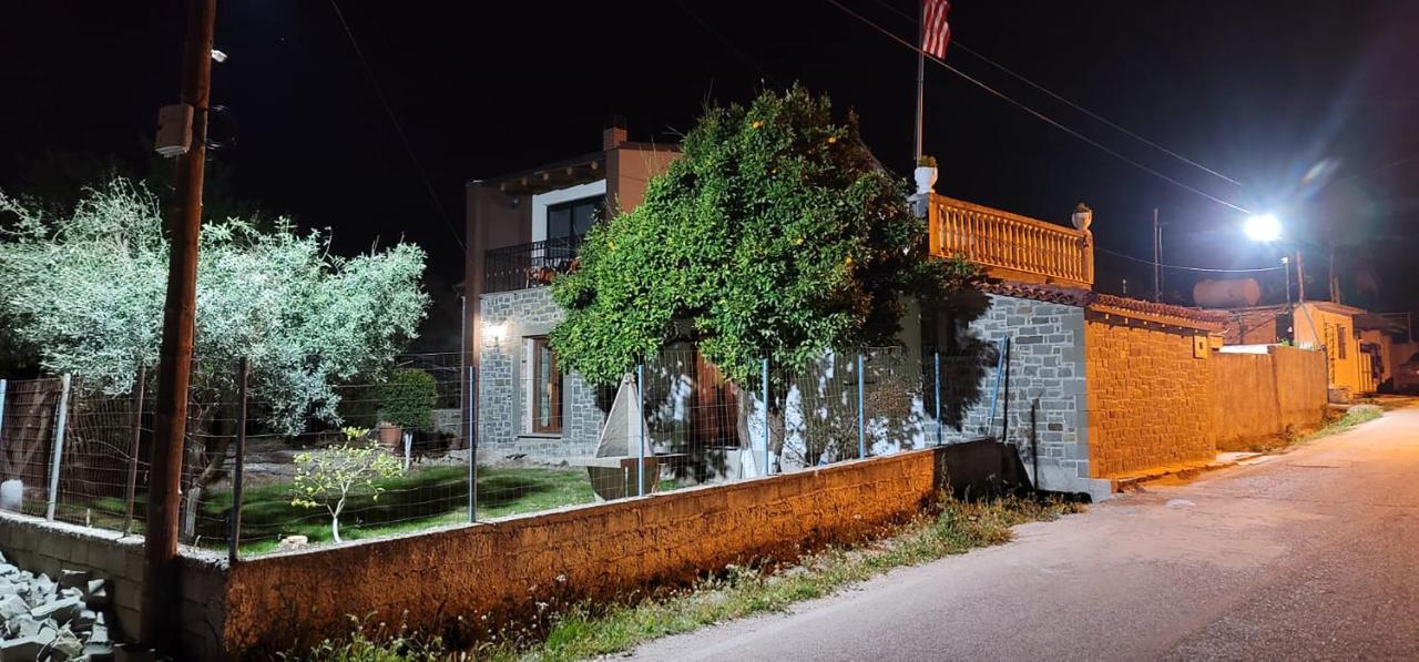 Villa Shuaipaj Gjirokastër Exteriör bild