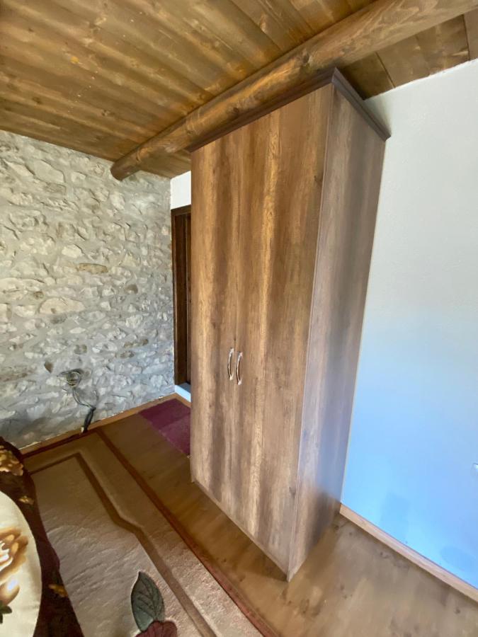 Villa Shuaipaj Gjirokastër Exteriör bild