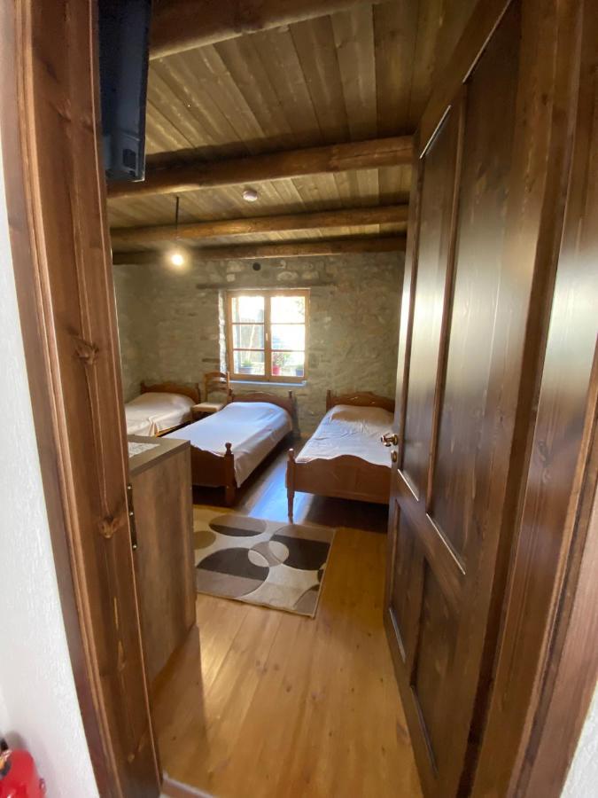 Villa Shuaipaj Gjirokastër Exteriör bild