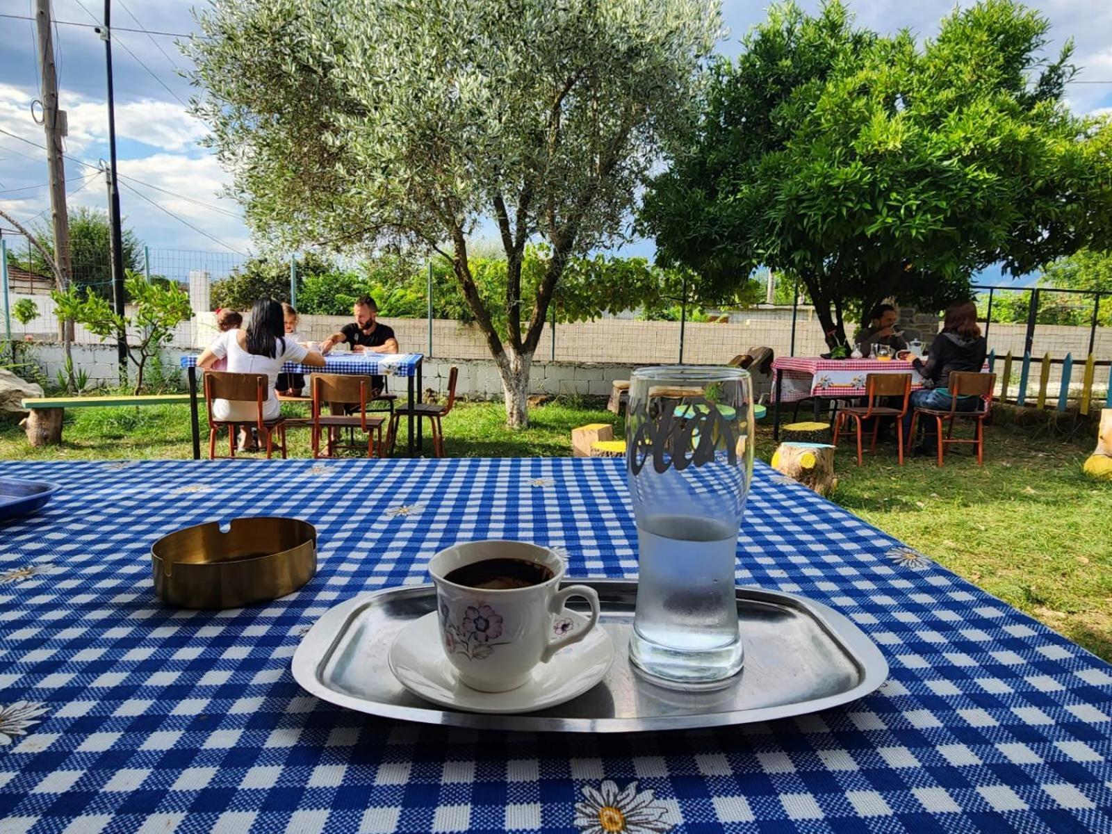 Villa Shuaipaj Gjirokastër Exteriör bild
