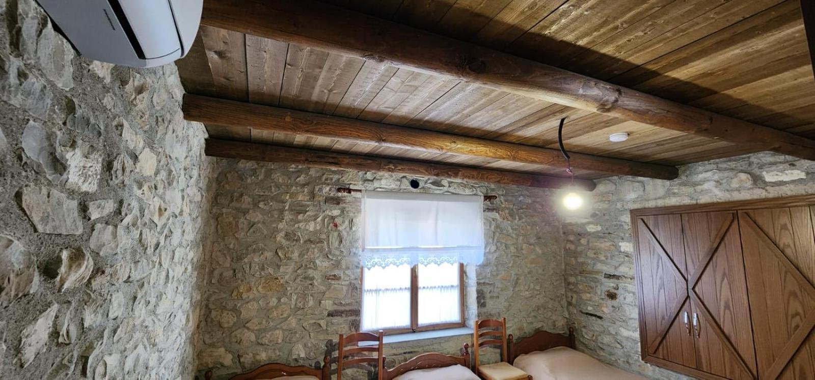 Villa Shuaipaj Gjirokastër Exteriör bild