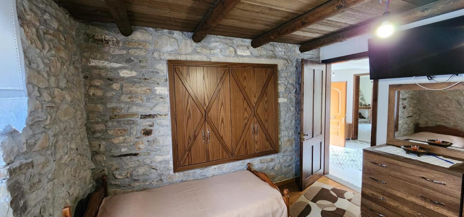 Villa Shuaipaj Gjirokastër Exteriör bild