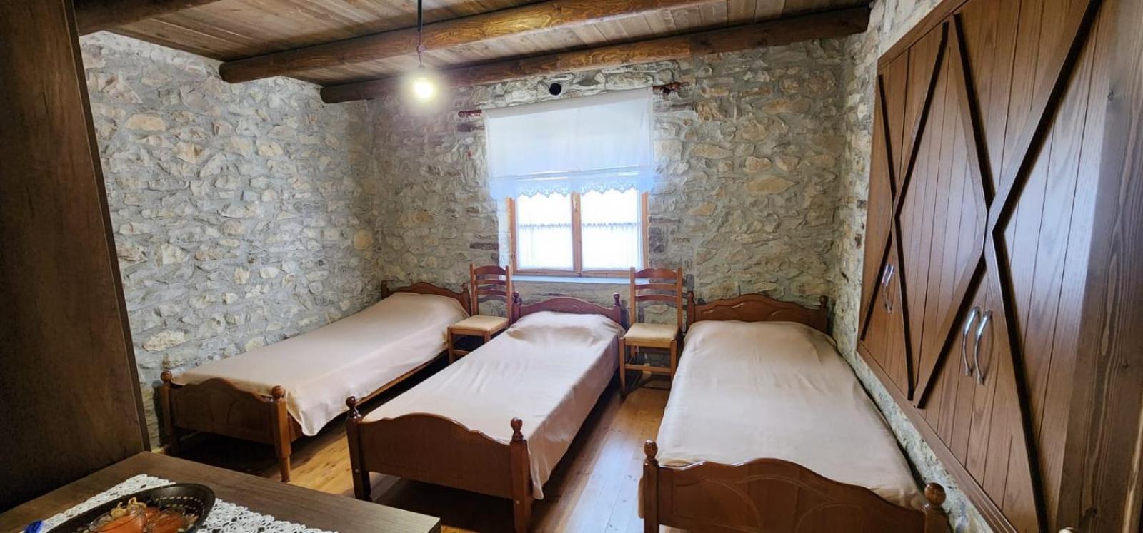 Villa Shuaipaj Gjirokastër Exteriör bild